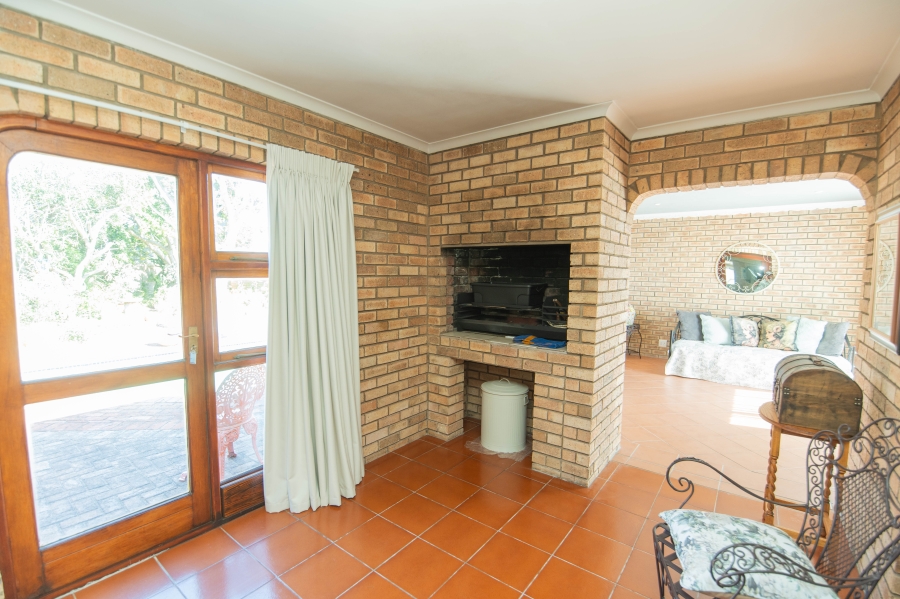 3 Bedroom Property for Sale in Summerstrand Eastern Cape